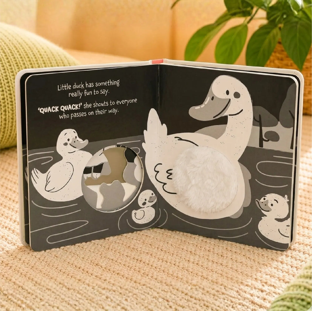 HIGH CONTRAST : MOO MOO