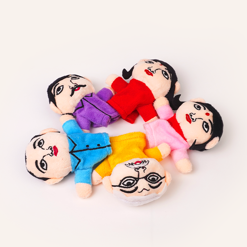 Finger Puppets - Teach kids about family through stories