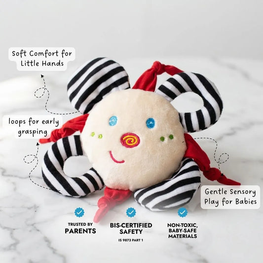 Snuggle Clutch - High contrast sensory soft toy for babies