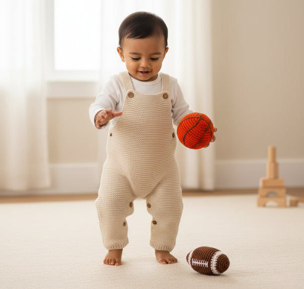 Buy Toss and Play - Crochet Balls Set Online - Lillbud 