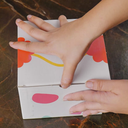 Peg Board - Stack and sort with 8 pattern cards